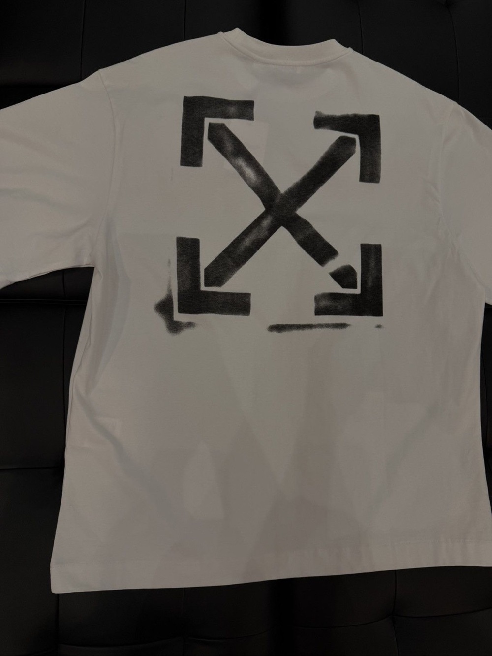 Off-White White Short Sleeve Tee with Black Spray Arrow Graphic